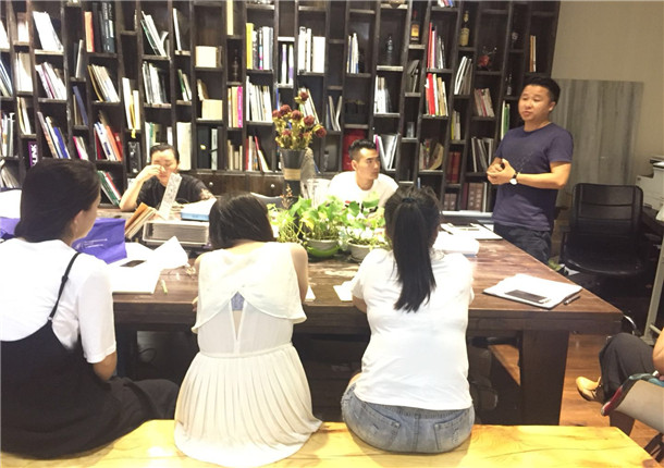 �N����������