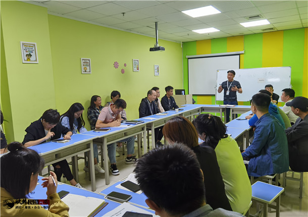 �y���b�޹�˾|�y���b���O(sh��)Ӌ��˾|�N���b�