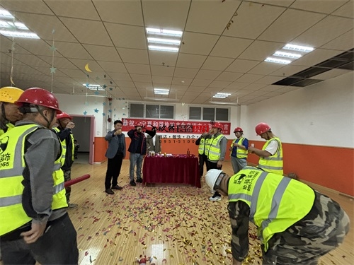 �y���Ļ������b���O(sh��)Ӌ(j��)�(xi��ng)Ŀ|�N���b�